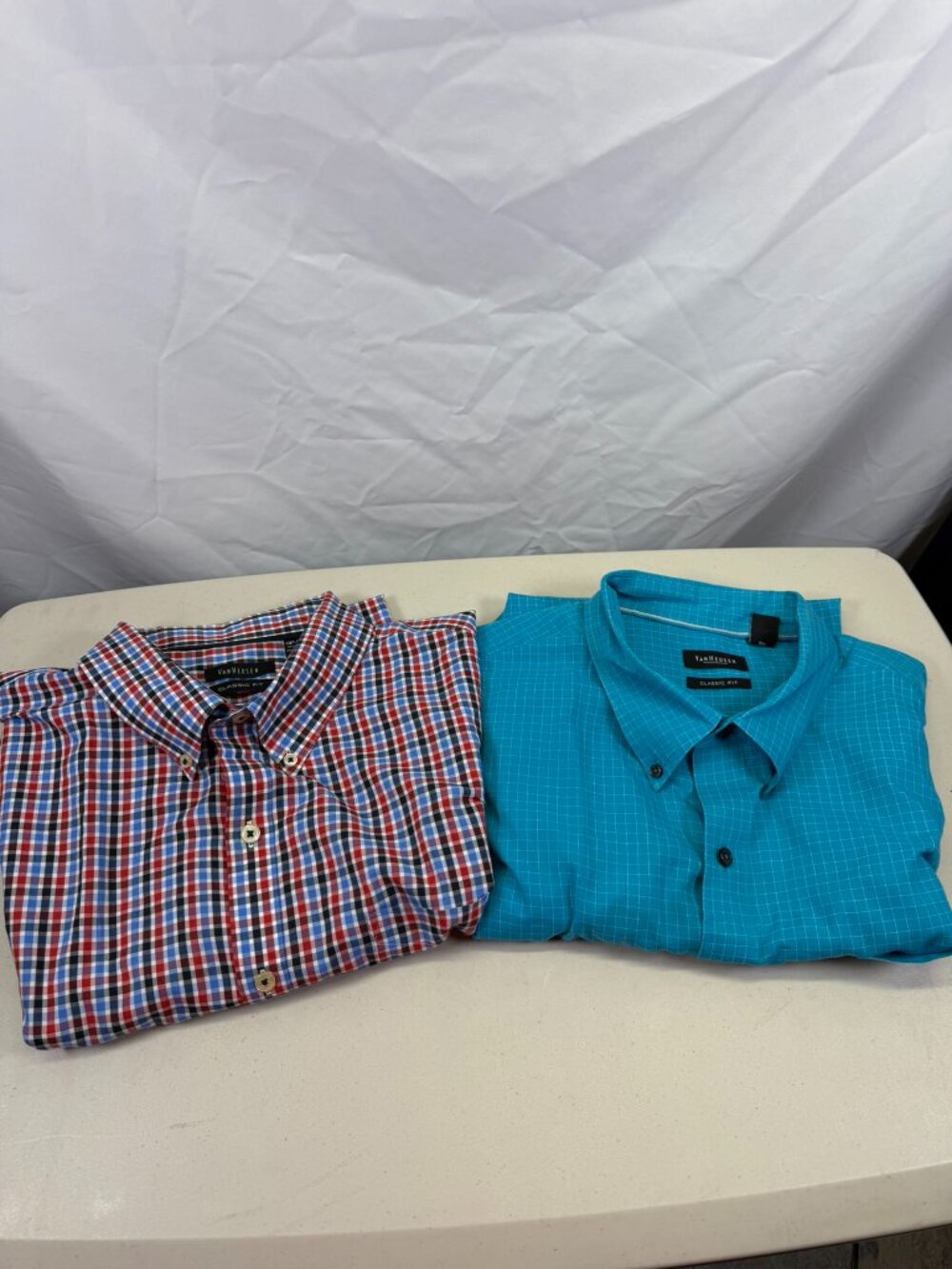 Set of 2 Van Heusen Shirts Mens 2XL Short Sleeve Button Down Classic Fit checked